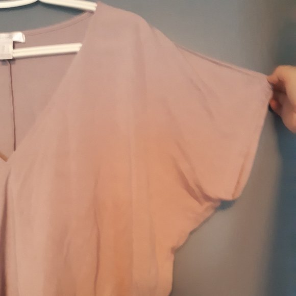 Loose purple wrap style top - Picture 3 of 4